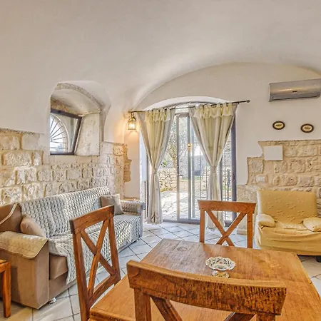 Cozy In With Kitchenette Casa vacanze Modica